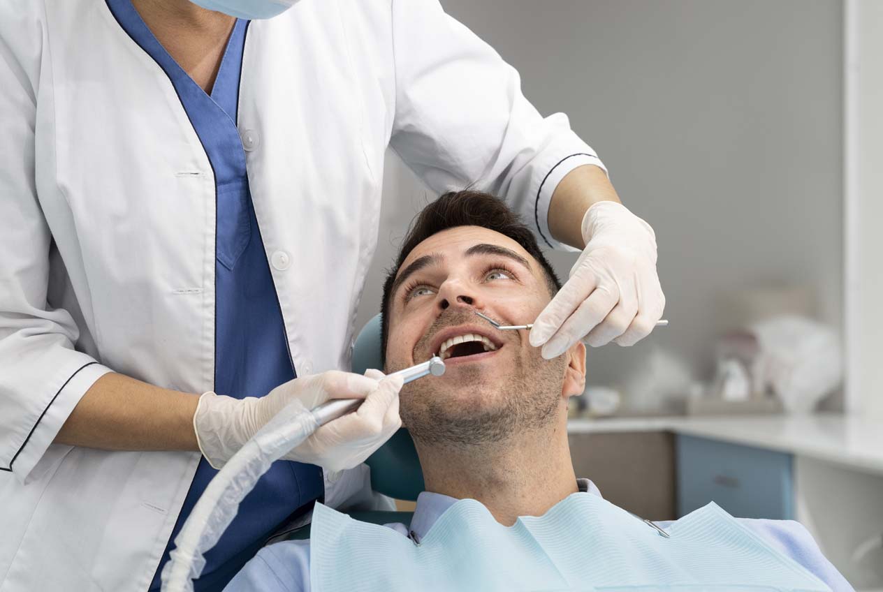 Root Canal Treatment Dubai - Specialized Endodontic Therapy and Pain relief at Royal Villanova Clinic